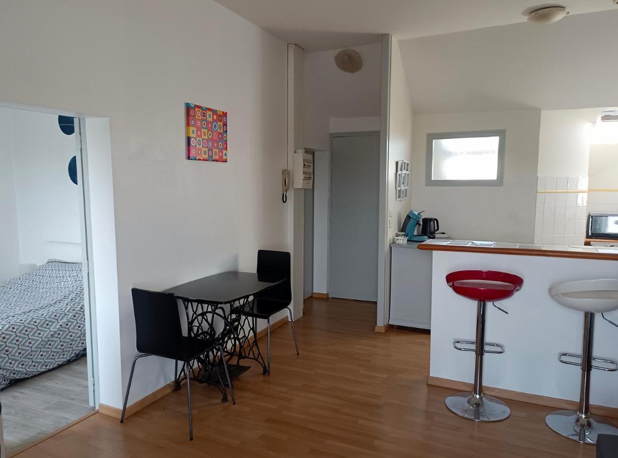 T2 Vue Sur Loire Local Velo Apartment โซมูร์ ภายนอก รูปภาพ